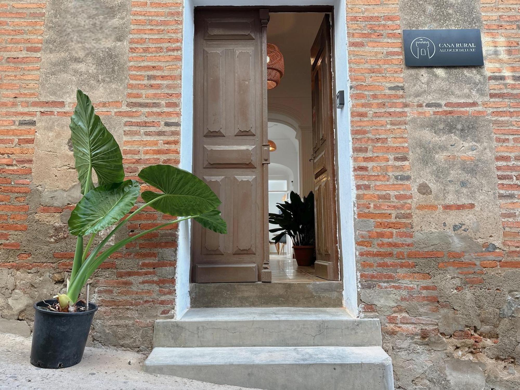 Casa Rural Alcocer Deluxe L Privacidad E Intimidad Puebla de Alcocer Bagian luar foto